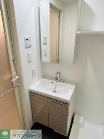 フュージョナル千住緑町の物件内観写真